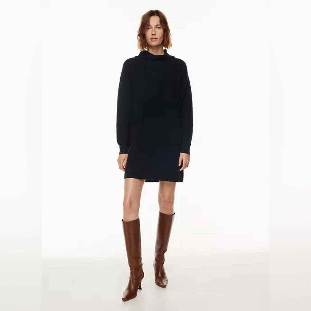 ARITZIA WILFRED black wool Montpellier dress medium with pocket
